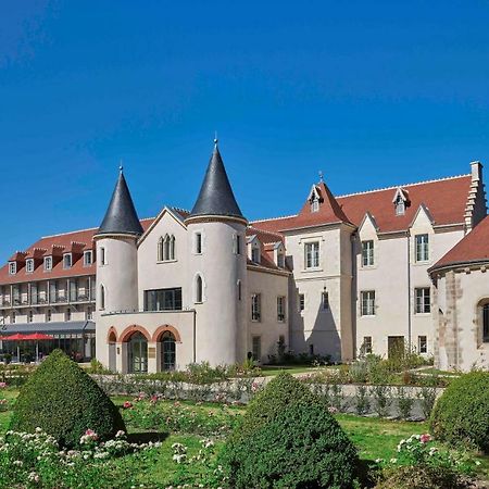Chateau Saint-Jean, Relais & Chateaux 몽뤼꽁 외부 사진